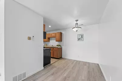 4150 S Oak Meadows Dr #30, Taylorsville, UT 84123 - Photo 7