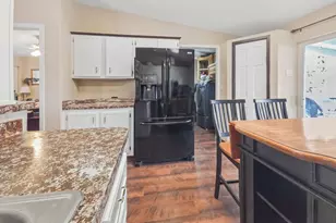 145 N 400 E, Levan, UT 84639 - Photo 5