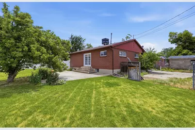 378 W 200 S, Bountiful, UT 84010 - Photo 29