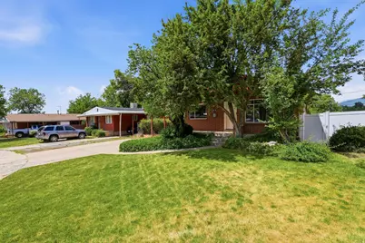 378 W 200 S, Bountiful, UT 84010 - Photo 31