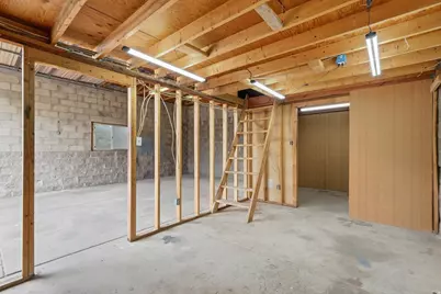 378 W 200 S, Bountiful, UT 84010 - Photo 27