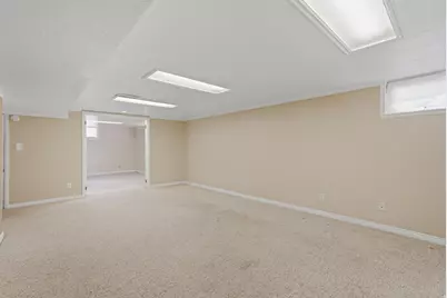 378 W 200 S, Bountiful, UT 84010 - Photo 19