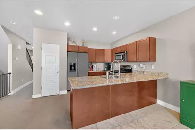 4268 S Main St, Murray, UT 84107 - Photo 9