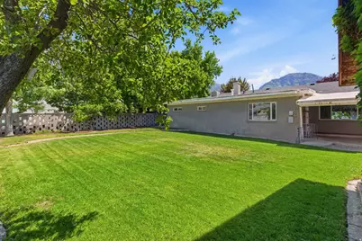 877 N 700 W, Provo, UT 84604 - Photo 37
