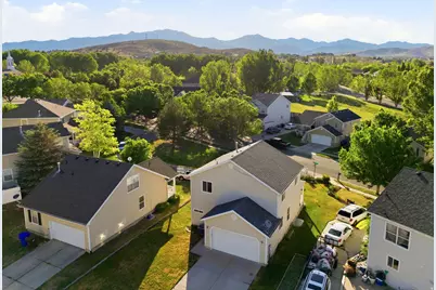 7792 N Kookaburra Ct, Eagle Mountain, UT 84005 - Photo 35