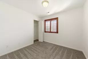 7792 N Kookaburra Ct, Eagle Mountain, UT 84005 - Photo 17