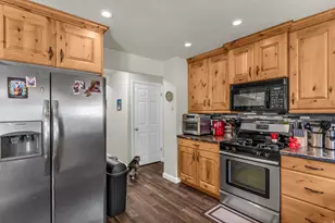 104 S Santa Rita Pl, West Jordan, UT 84088 - Photo 5