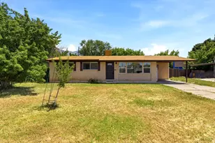 878 N Garnet E, Layton, UT 84041 - Photo 1