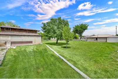 3068 S 8000 W, Magna, UT 84044 - Photo 5