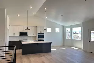 12829 S Ravens Roost Dr, Herriman, UT 84096 - Photo 5
