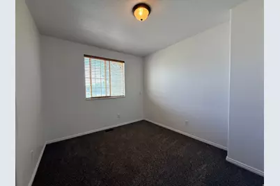 938 W 1520 N, Clinton, UT 84015 - Photo 15