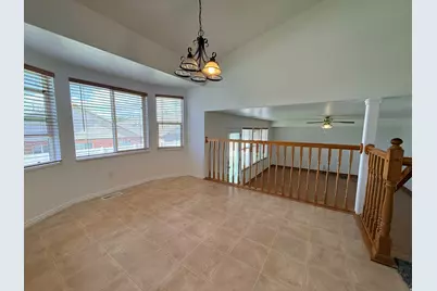938 W 1520 N, Clinton, UT 84015 - Photo 7