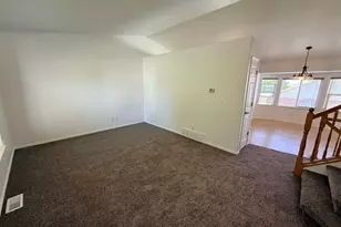 938 W 1520 N, Clinton, UT 84015 - Photo 3