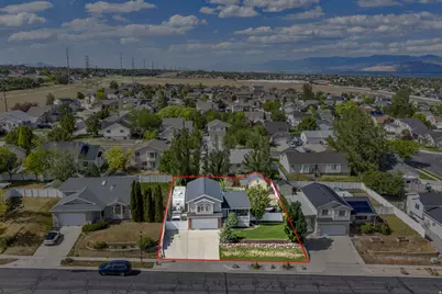 5776 W Discovery Dr, West Jordan, UT 84081 - Photo 29
