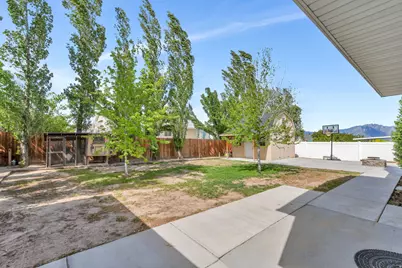 5776 W Discovery Dr, West Jordan, UT 84081 - Photo 25