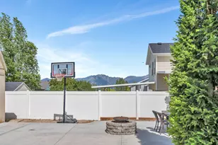 5776 W Discovery Dr, West Jordan, UT 84081 - Photo 21