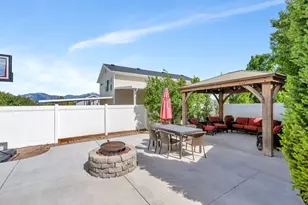 5776 W Discovery Dr, West Jordan, UT 84081 - Photo 19