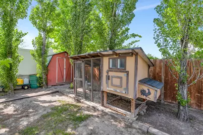 5776 W Discovery Dr, West Jordan, UT 84081 - Photo 27