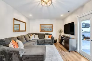 5776 W Discovery Dr, West Jordan, UT 84081 - Photo 11
