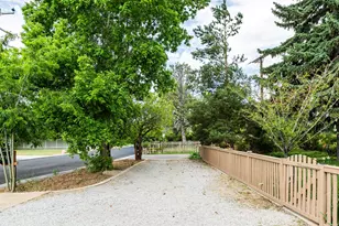 3711 S Hillside Ln, Millcreek, UT 84109 - Photo 17