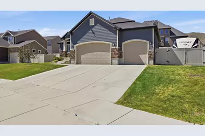223 W Wildwood Dr, Saratoga Springs, UT 84045 - Photo 3
