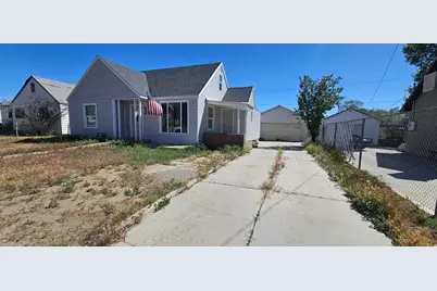 336 Columbia Dr, East Carbon, UT 84520 - Photo 3