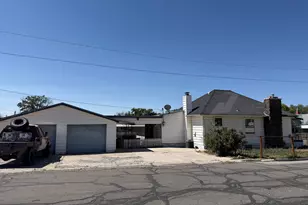 196 N 5th W, Price, UT 84501 - Photo 27