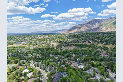 8307 S Ashley Ave E, Sandy, UT 84093 - Photo 25