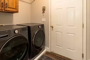 1828 W 1400 N, Clinton, UT 84015 - Photo 17