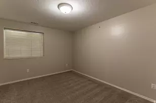 1828 W 1400 N, Clinton, UT 84015 - Photo 29
