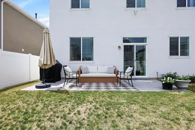 1624 W Parkview Dr, Syracuse, UT 84075 - Photo 37
