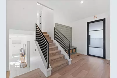 11462 S Hidden Valley Blvd E, Sandy, UT 84092 - Photo 3