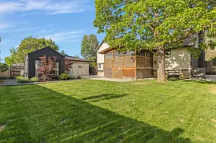 11462 S Hidden Valley Blvd E, Sandy, UT 84092 - Photo 33
