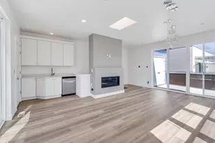 4621 W Daybreak Pkwy, South Jordan, UT 84009 - Photo 37