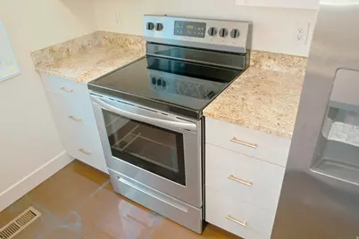 3575 S 3200 W #9B, West Valley, UT 84119 - Photo 9