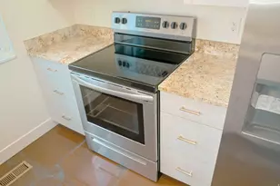 3575 S 3200 W, West Valley, UT 84119 - Photo 9