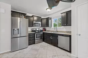 3041 S Roundtable Rd W, West Valley, UT 84120 - Photo 9