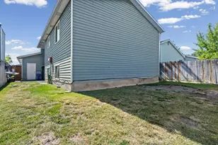 3041 S Roundtable Rd W, West Valley, UT 84120 - Photo 23