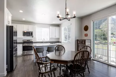 937 E 1850 N, North Ogden, UT 84414 - Photo 3