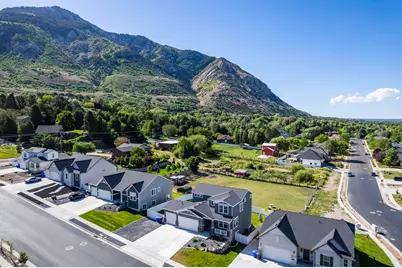 937 E 1850 N, North Ogden, UT 84414 - Photo 41