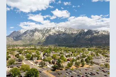 10032 S Blossom Dr, Sandy, UT 84092 - Photo 11