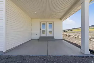 2406 W 1150 N, Tremonton, UT 84337 - Photo 33