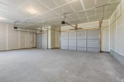 2406 W 1150 N, Tremonton, UT 84337 - Photo 29