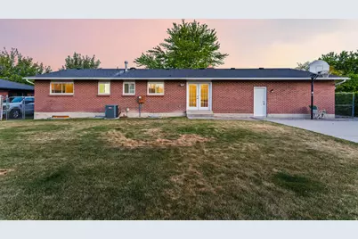 2478 W Long Meadow Dr S, Taylorsville, UT 84129 - Photo 35
