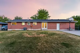 2478 W Long Meadow Dr S, Taylorsville, UT 84129 - Photo 35