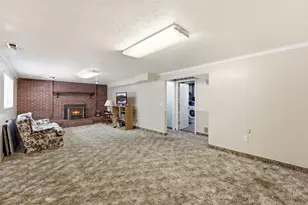 2478 W Long Meadow Dr S, Taylorsville, UT 84129 - Photo 25