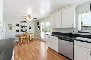 2478 W Long Meadow Dr S, Taylorsville, UT 84129 - Photo 9