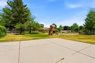 2478 W Long Meadow Dr S, Taylorsville, UT 84129 - Photo 31
