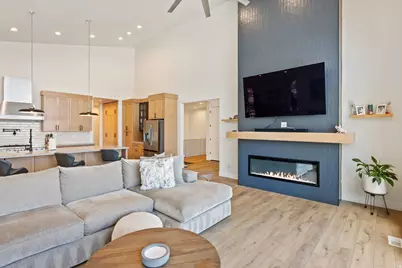 6623 W Wyatt Run Dr S, Herriman, UT 84096 - Photo 9