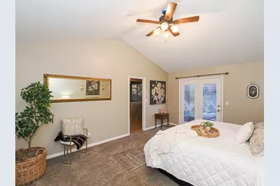 157 W Clay Park Dr S, Murray, UT 84107 - Photo 17